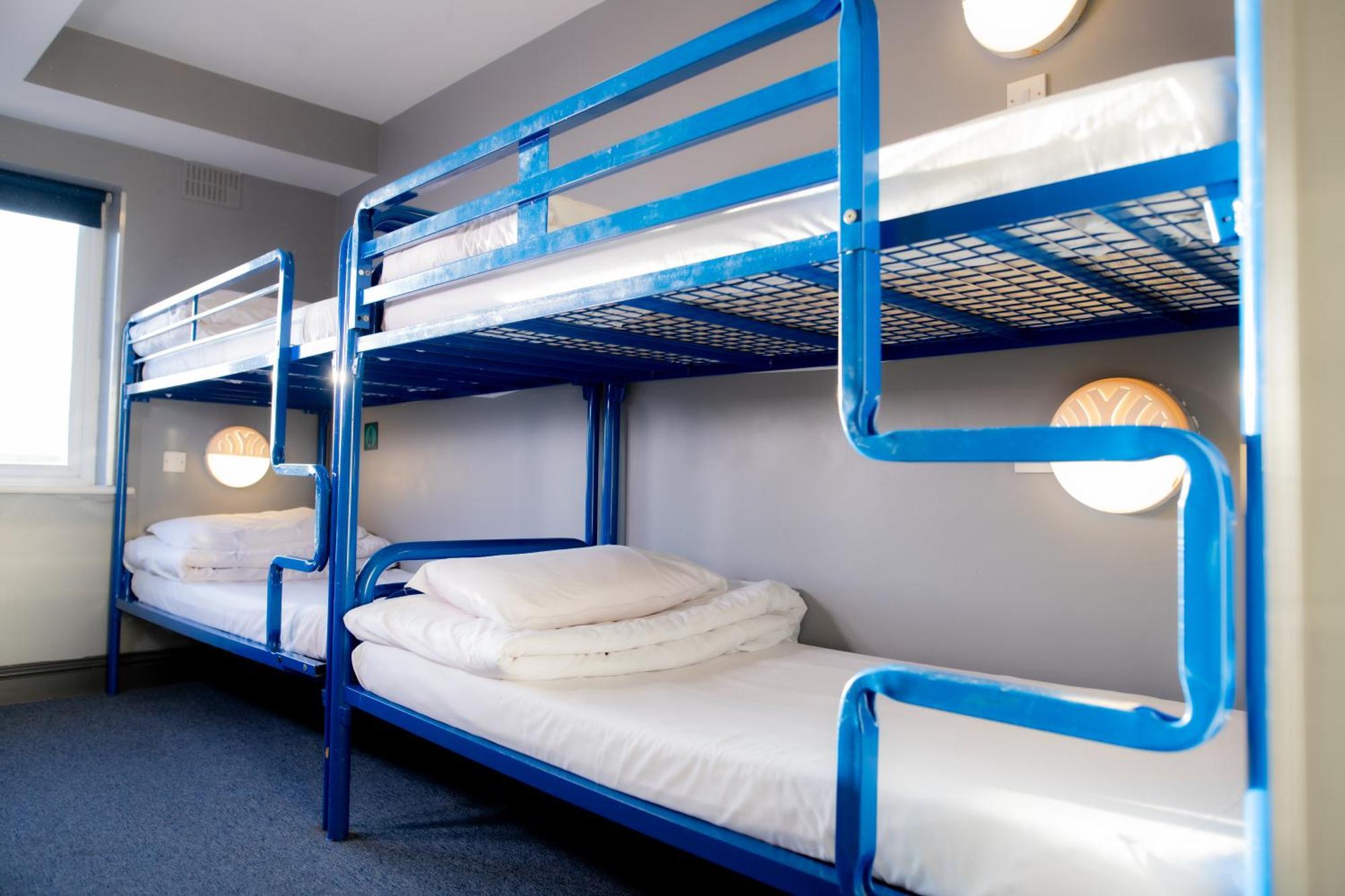The Dawson Hostel กัลเวย์ ภายนอก รูปภาพ